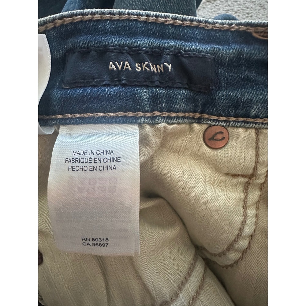 NWT Lucky Brand Ava Skinny Distressed Ankle Jeans Medium Wash Raw Hem Size 4/27 - Picture 8 of 9